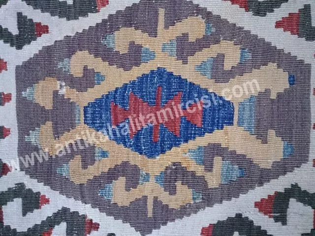 Kilim Onarımı – Kilim Tamircisi